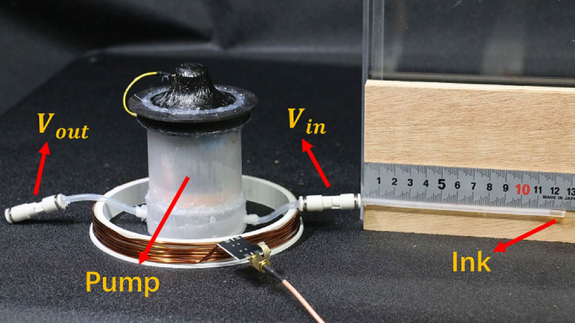 Wireless Powered Dielectric Elastomer Actuator